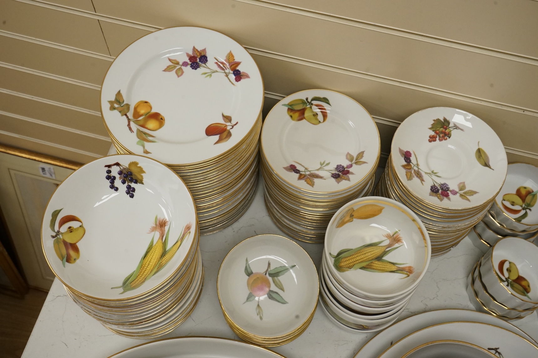 A group of Royal Worcester Evesham kitchen and dinner wares